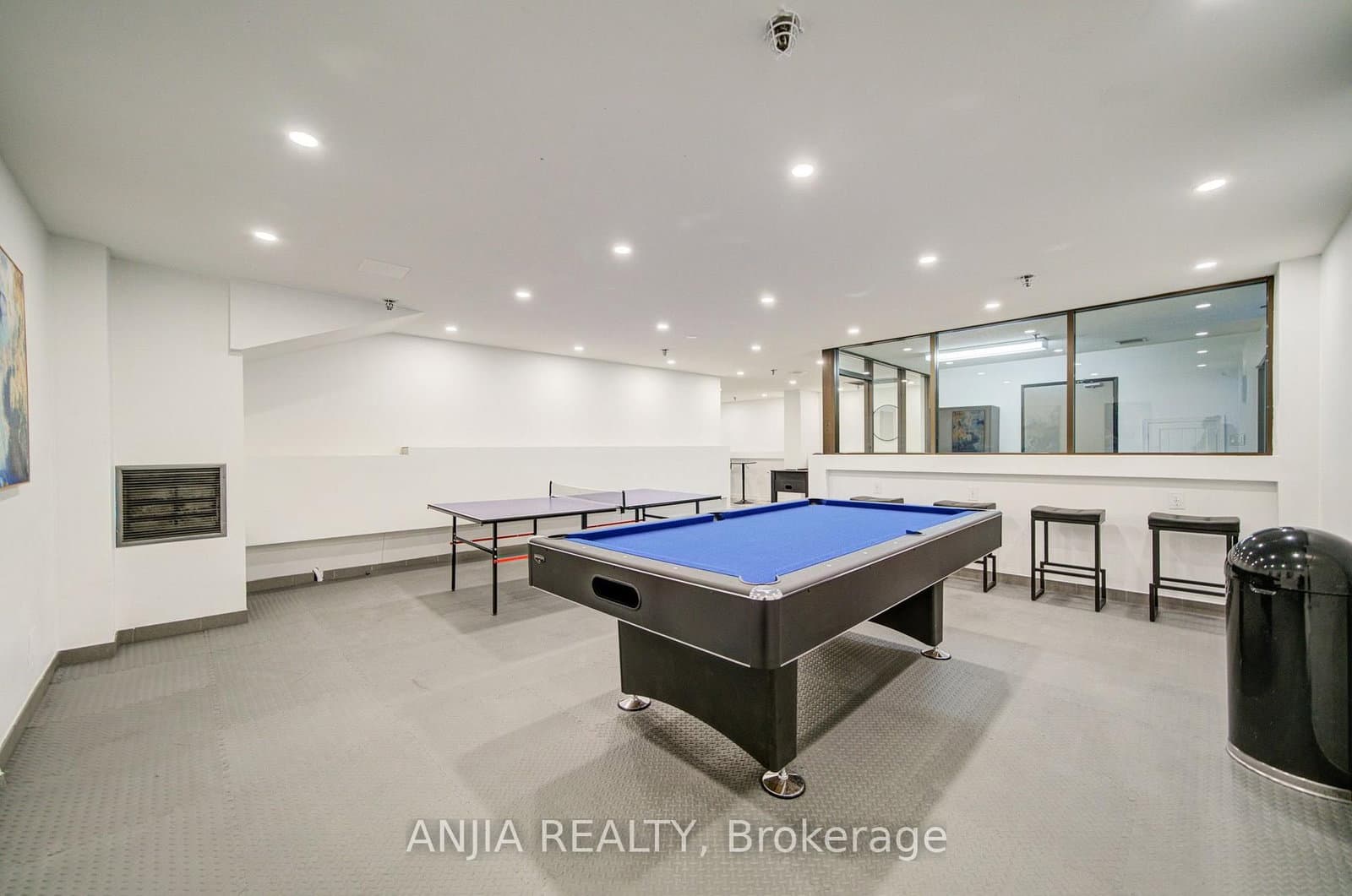 633 Bay Street, Unit 912 thumbnail 41
