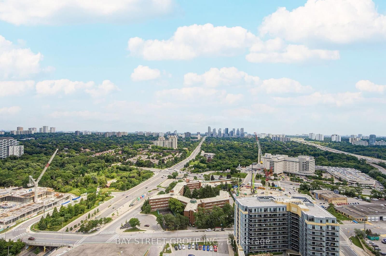 33 Singer Court, Unit Ph02 thumbnail 31