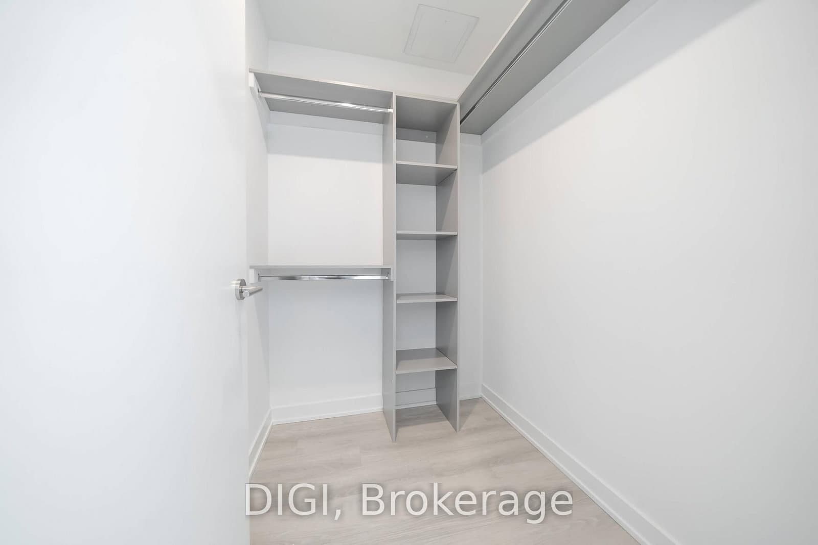 57 Spadina Avenue, Unit 1109 thumbnail 16