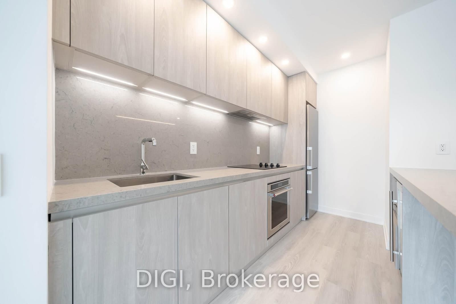 57 Spadina Avenue, Unit 1109 thumbnail 2
