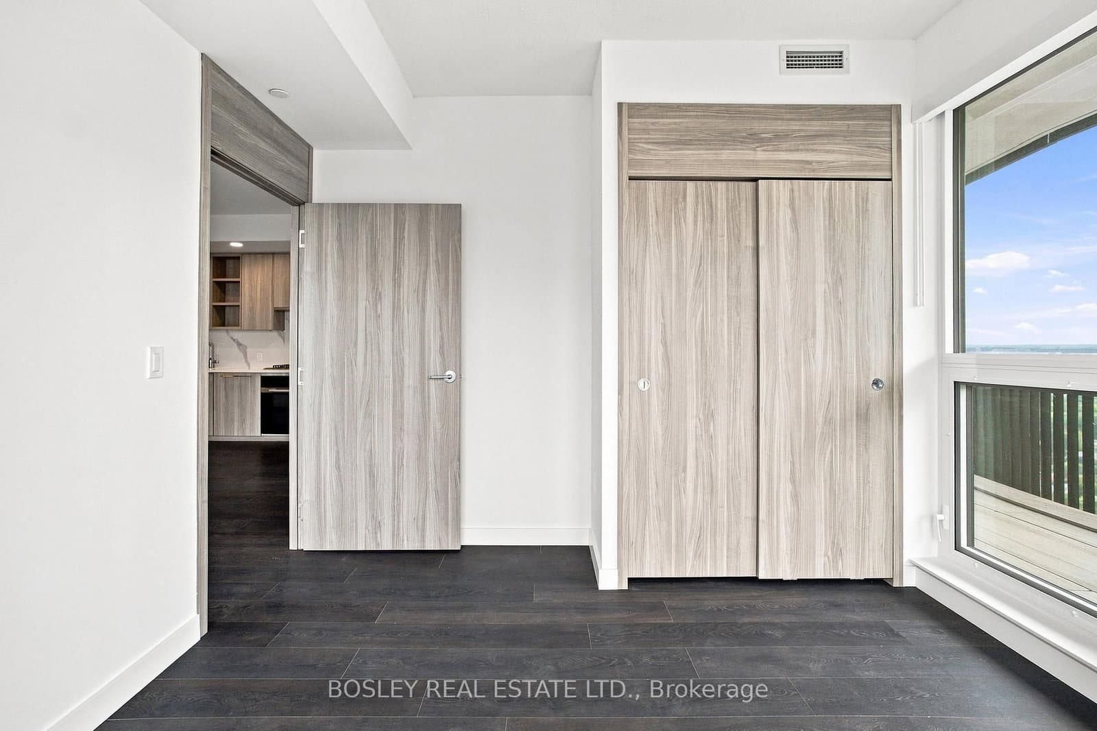 18 Esther Shiner Boulevard, Unit 3007 thumbnail 21