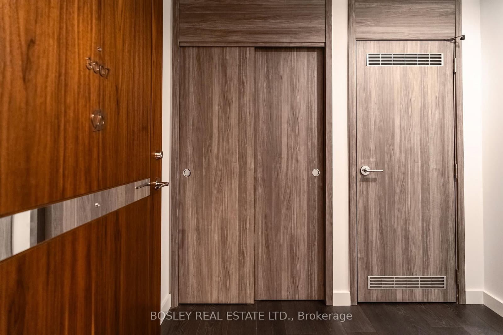 18 Esther Shiner Boulevard, Unit 3007 thumbnail 3