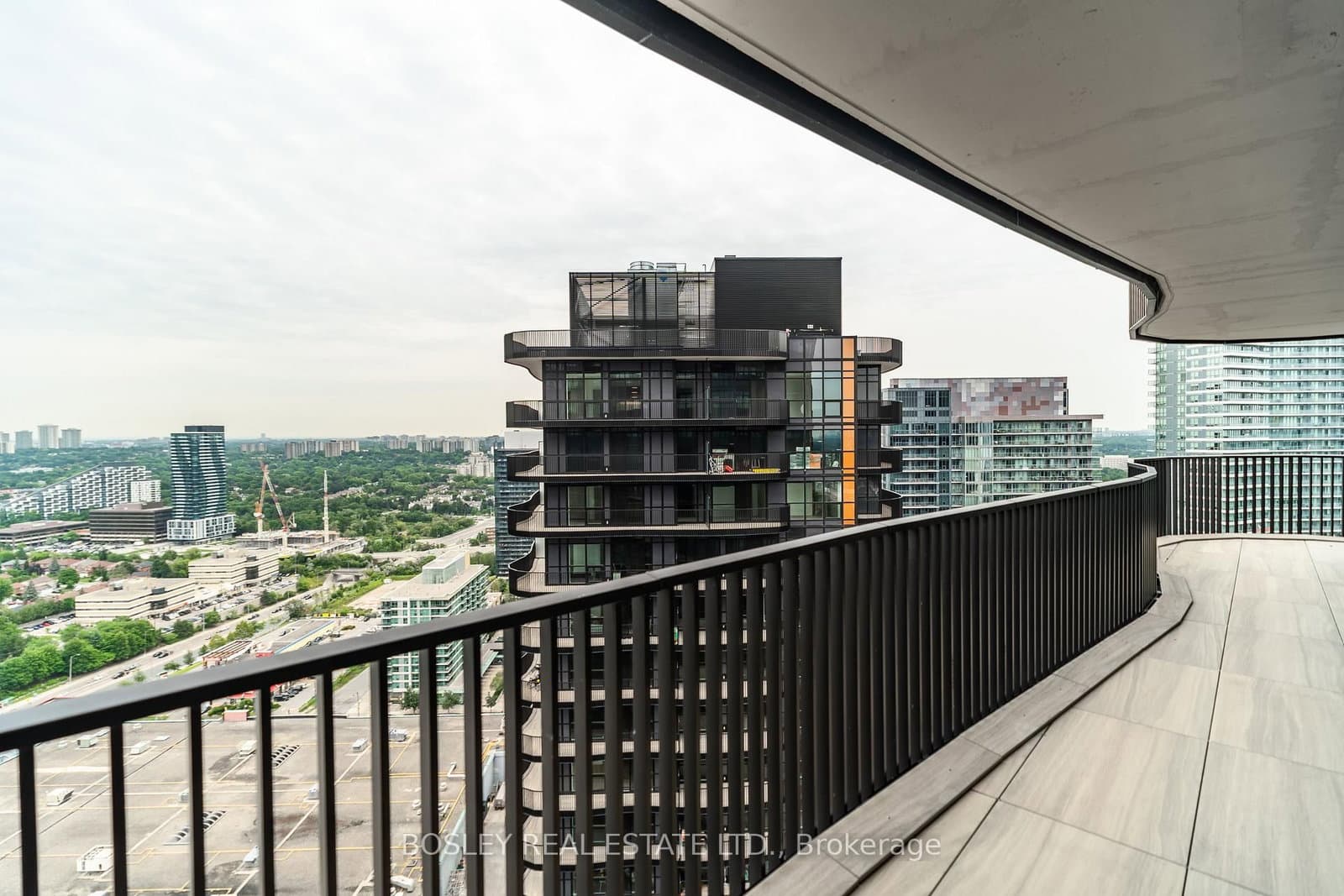 18 Esther Shiner Boulevard, Unit 3007 thumbnail 31