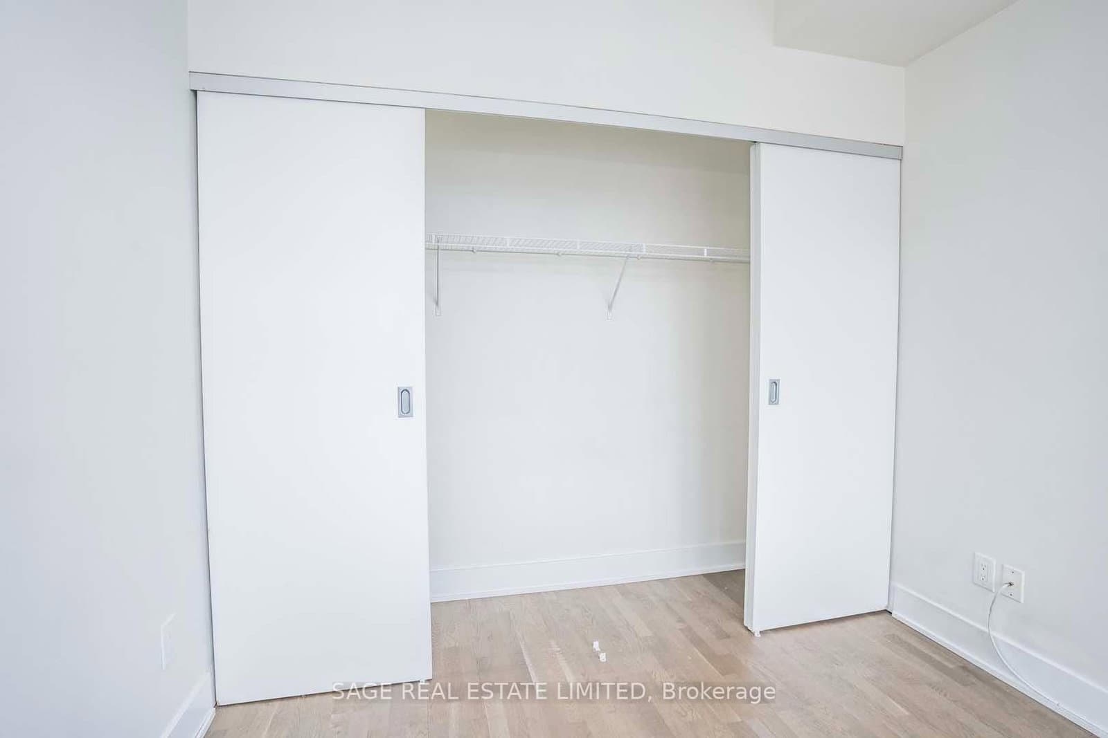 90 Trinity Street, Unit 305 thumbnail 11