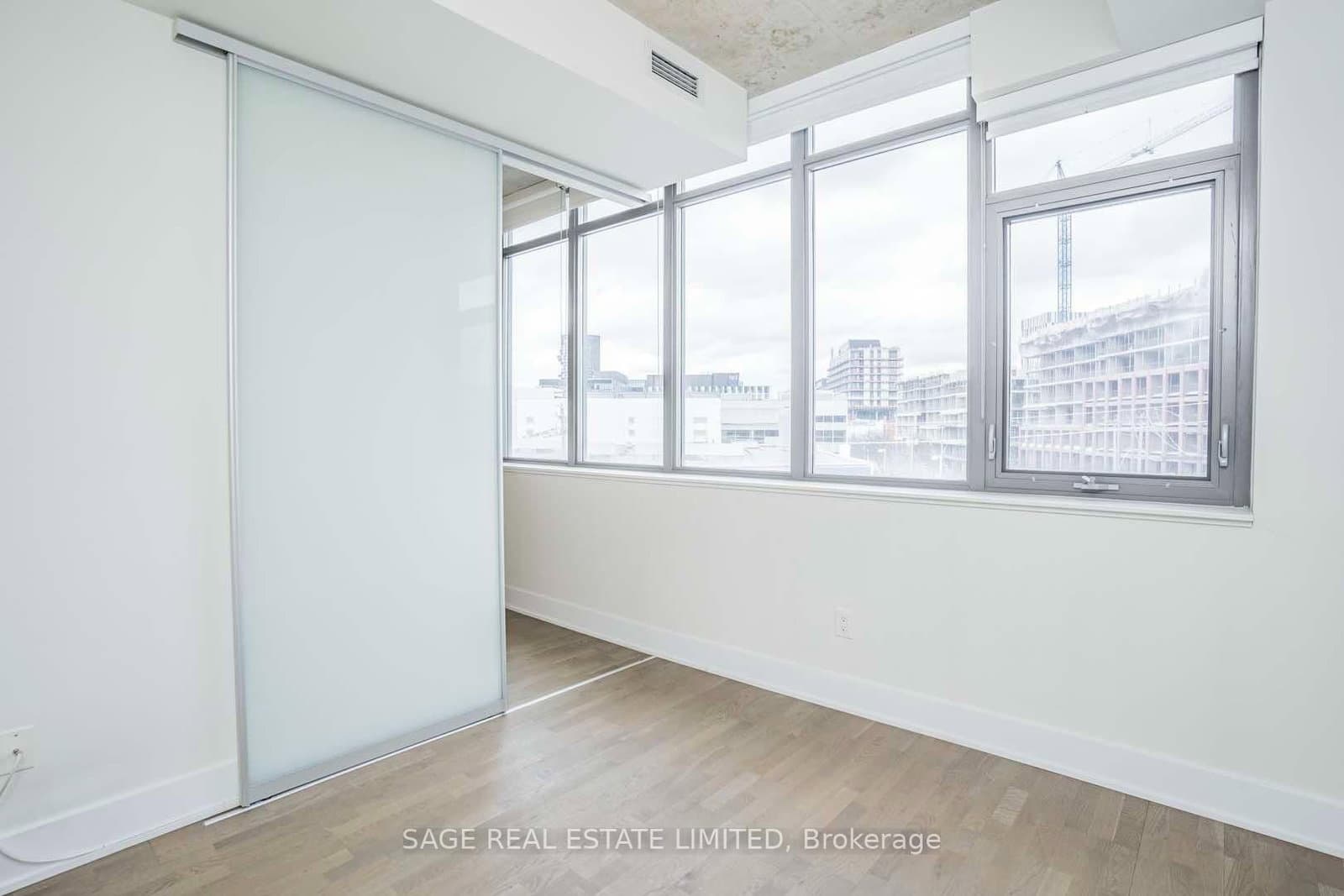 90 Trinity Street, Unit 305 thumbnail 12