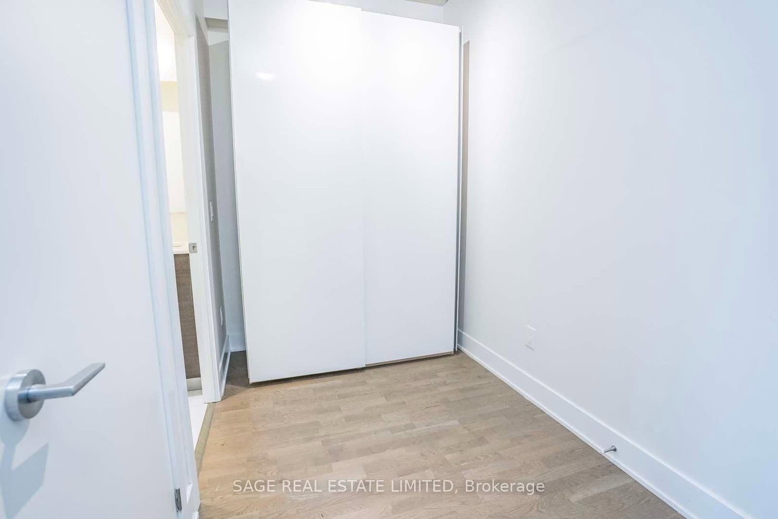 90 Trinity Street, Unit 305 thumbnail 14