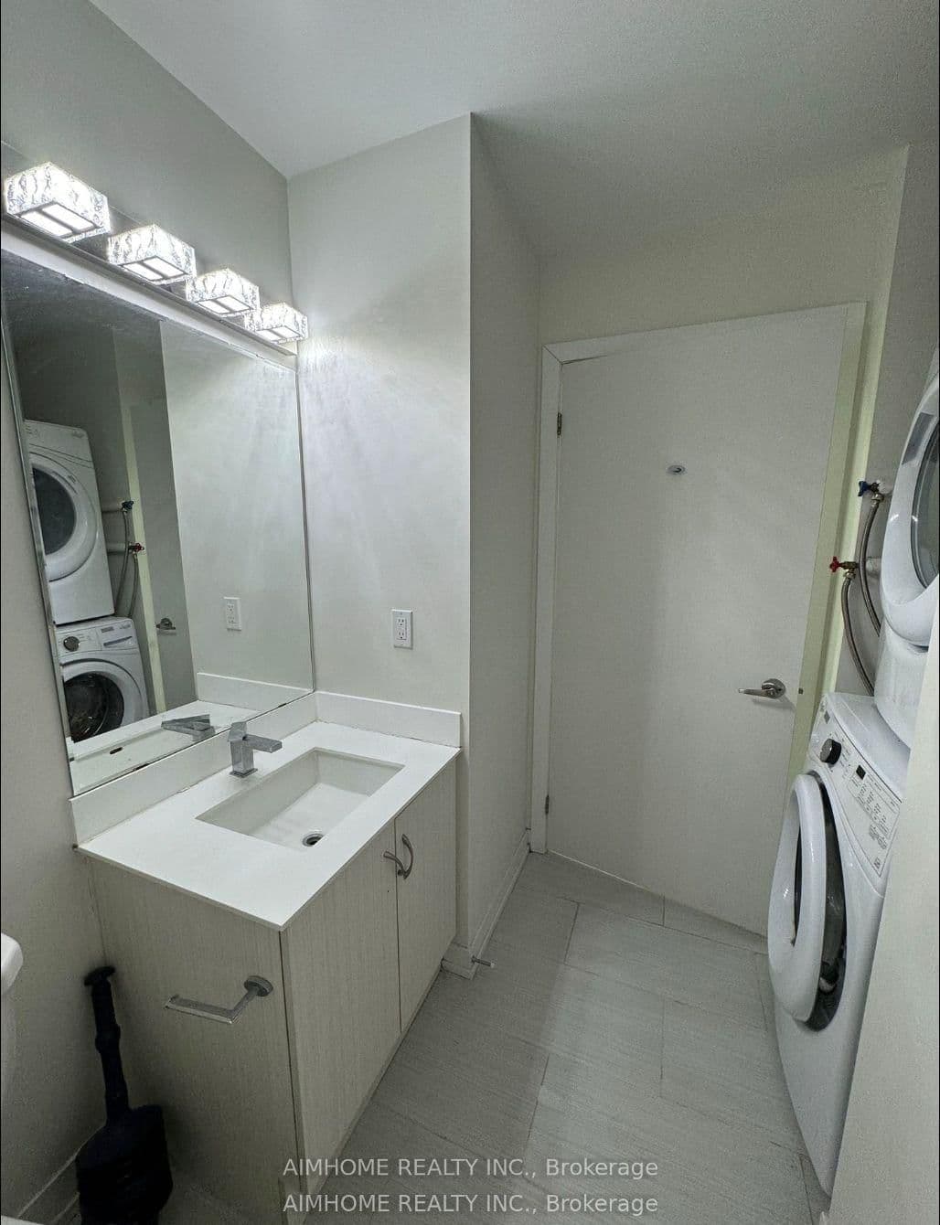 10 Willison Square, Unit 706 thumbnail 11