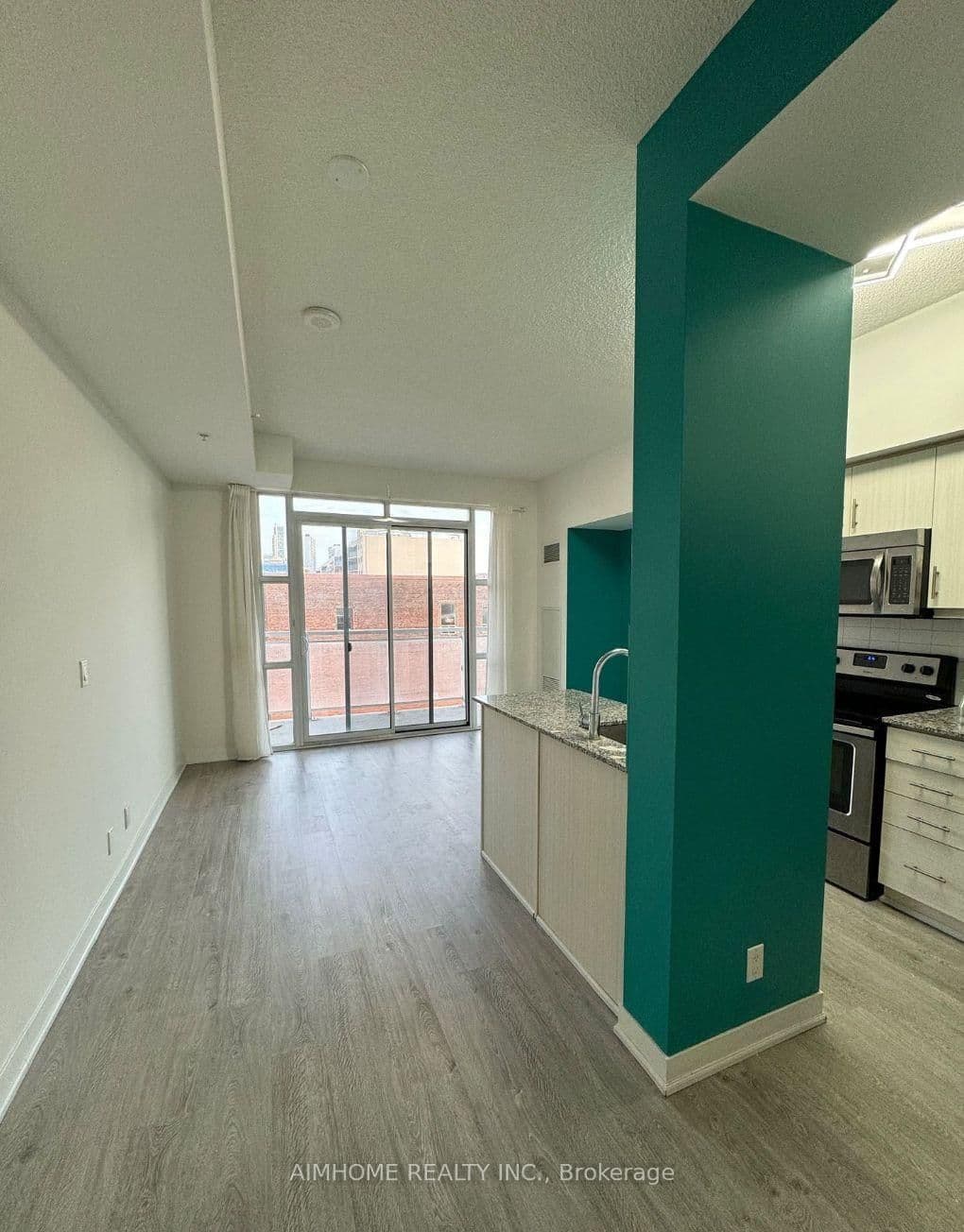 10 Willison Square, Unit 706 thumbnail 5