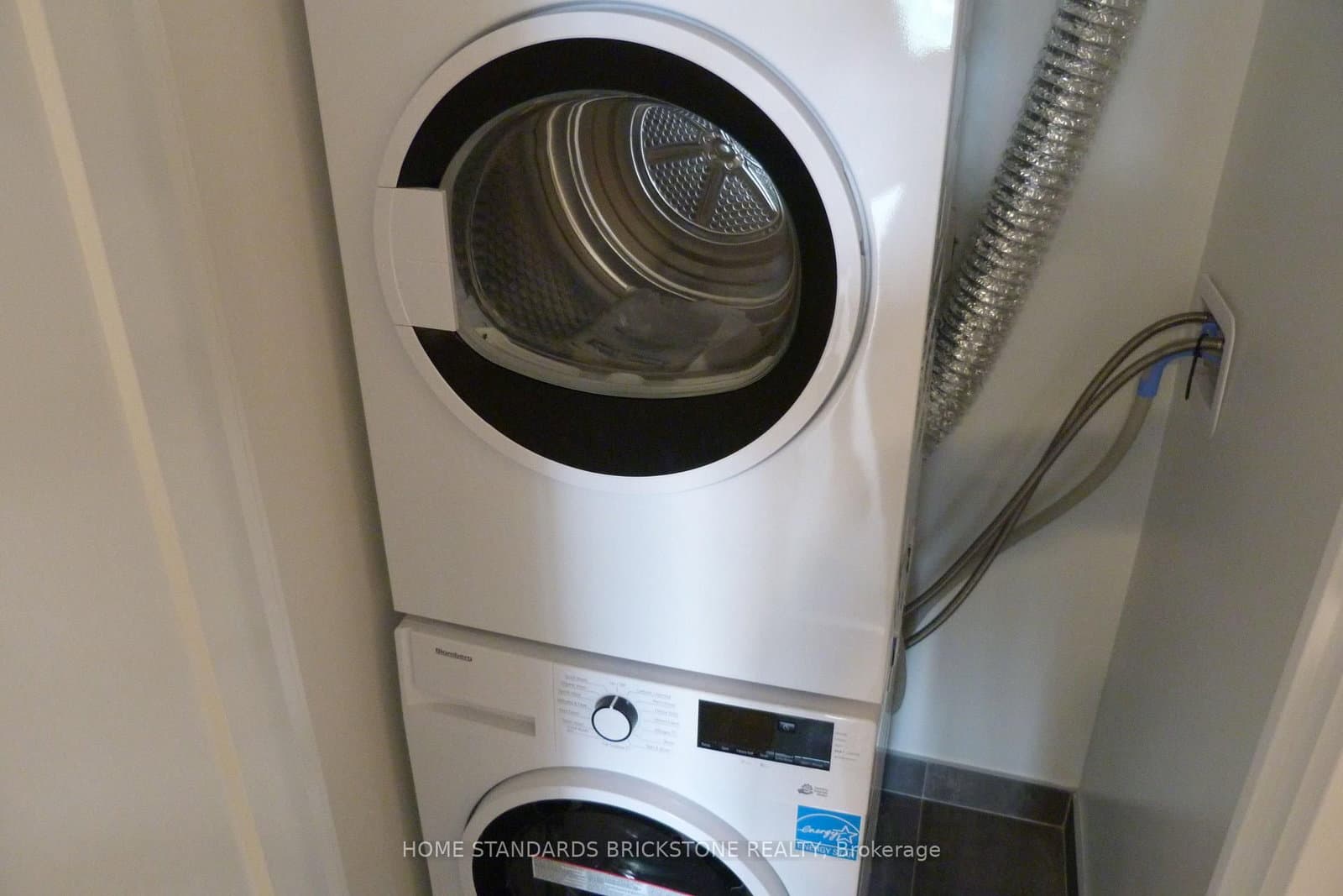 5 Defries Street, Unit 2707 thumbnail 13