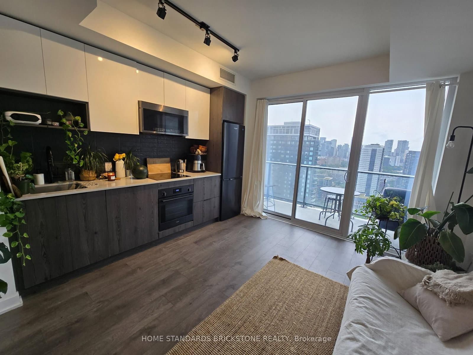 5 Defries Street, Unit 2707 thumbnail 3