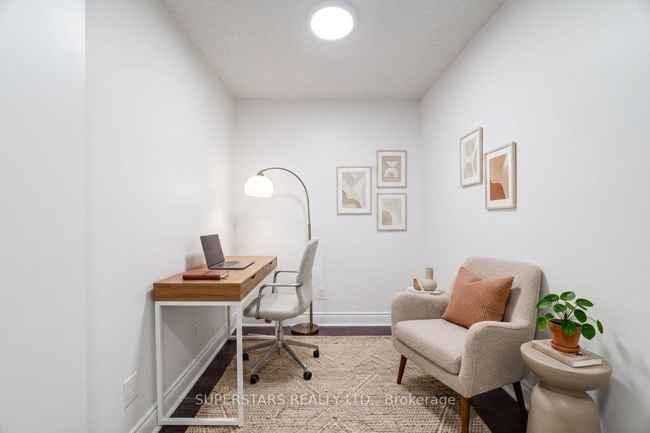 25 Greenview Avenue, Unit 524 thumbnail 6