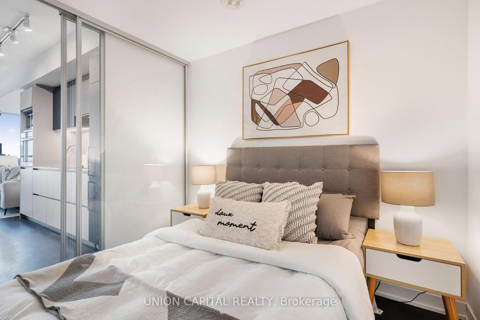 319 Jarvis Street, Unit 4908 thumbnail 13