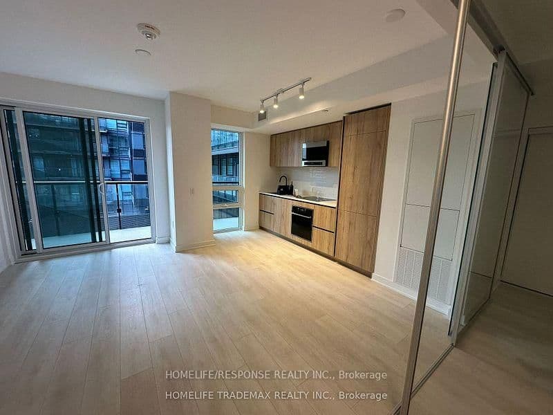 117 Broadway Avenue, Unit 416 thumbnail 14