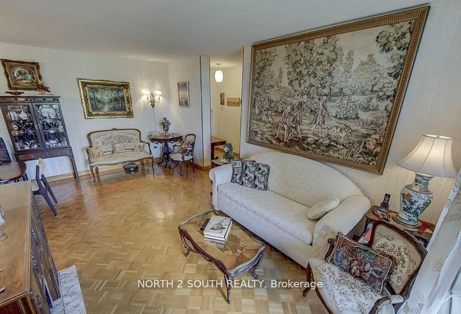 175 Hilda Avenue, Unit 511 thumbnail 14