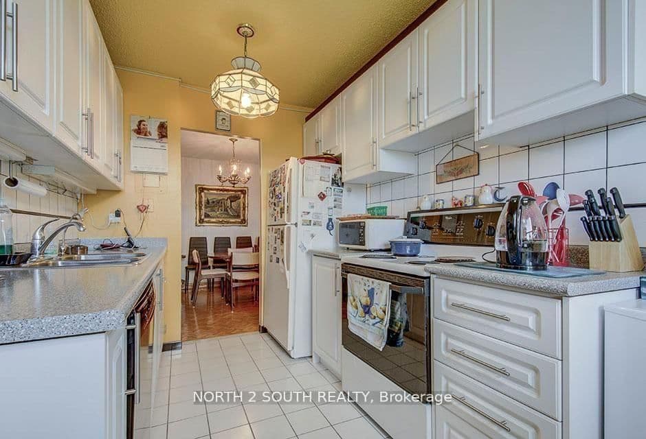175 Hilda Avenue, Unit 511 thumbnail 19