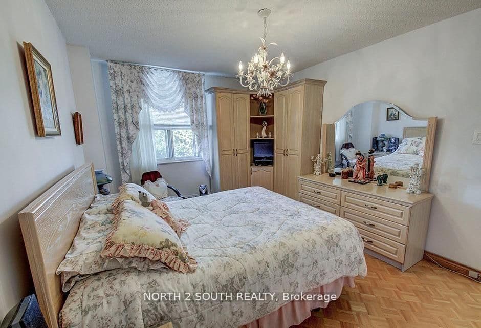 175 Hilda Avenue, Unit 511 thumbnail 25