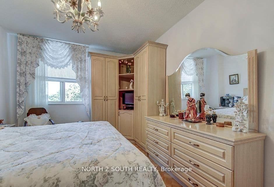 175 Hilda Avenue, Unit 511 thumbnail 26