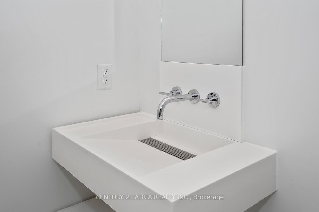 5 St Joseph Street, Unit 207 thumbnail 21