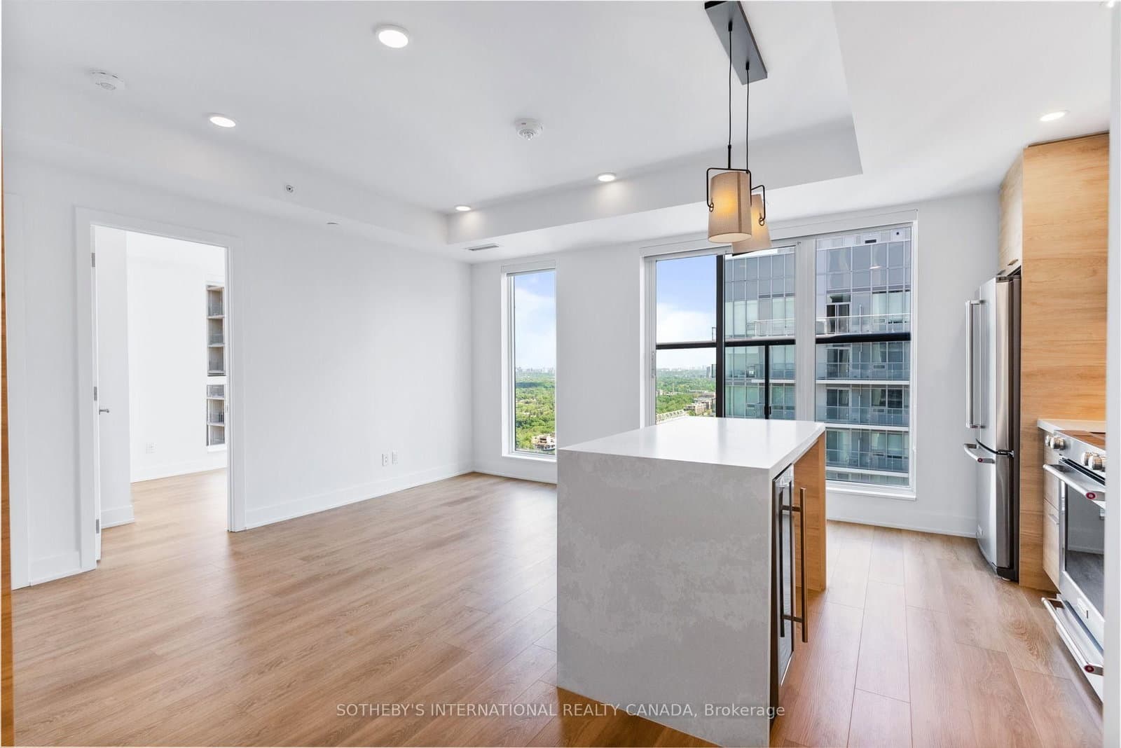 200 Redpath Avenue, Unit 3605 thumbnail 4