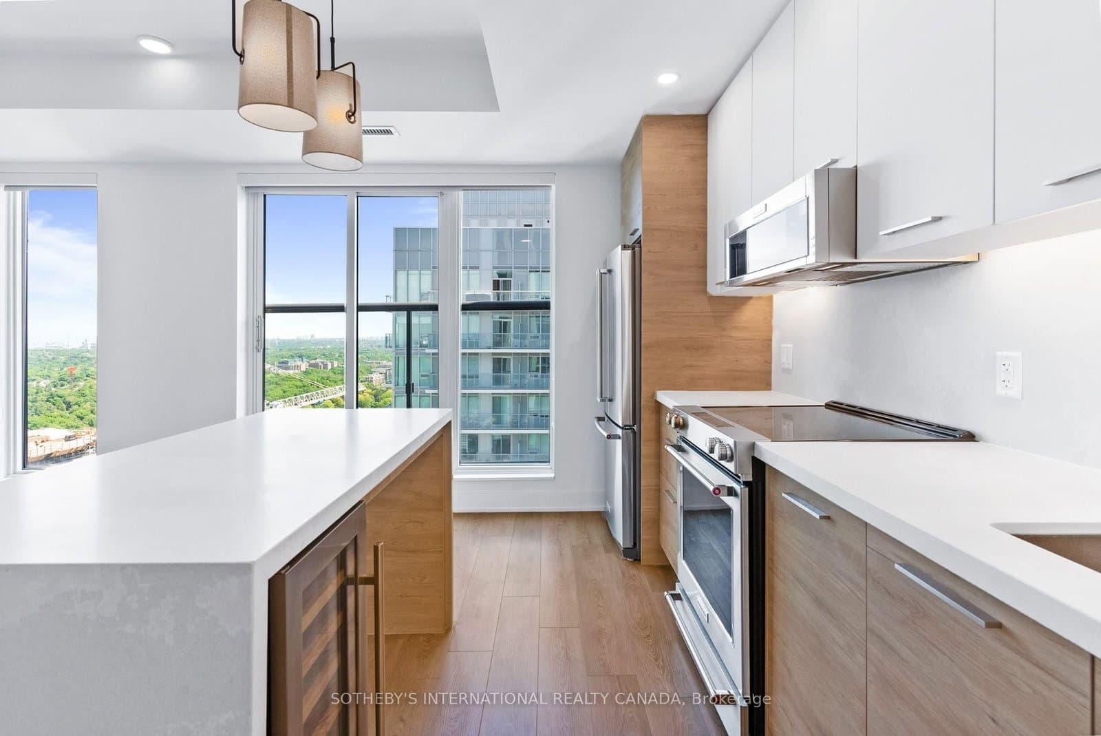 200 Redpath Avenue, Unit 3605 thumbnail 7