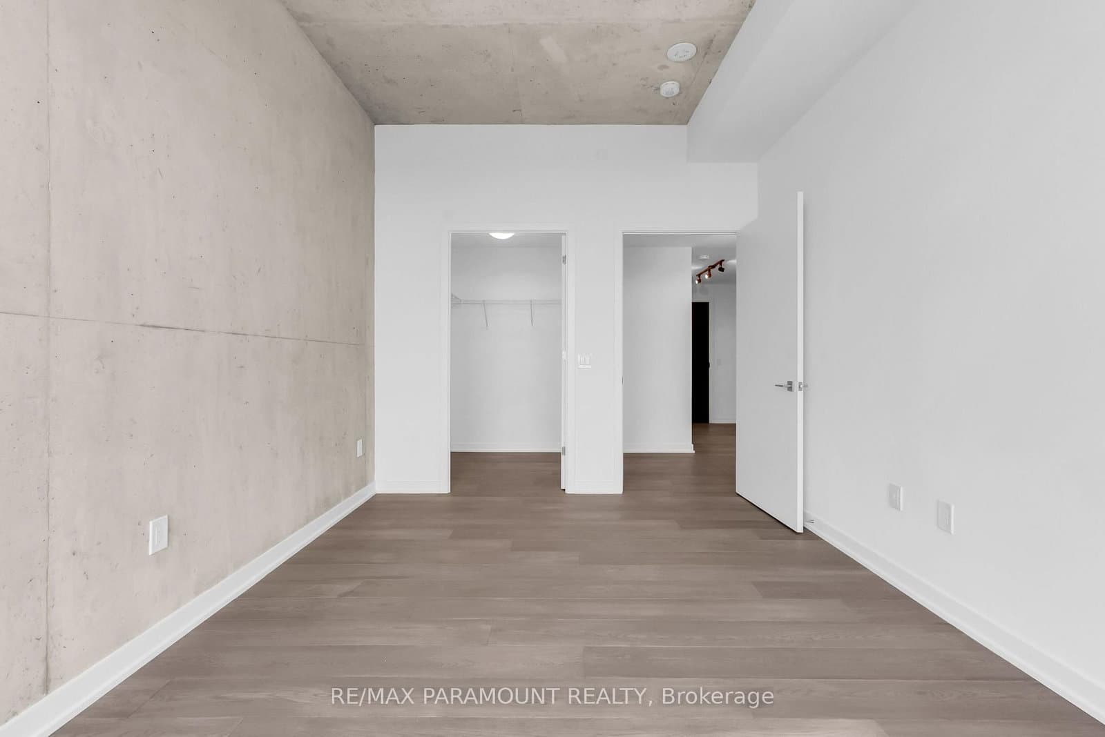 284 King Street E, Unit 3104 thumbnail 22