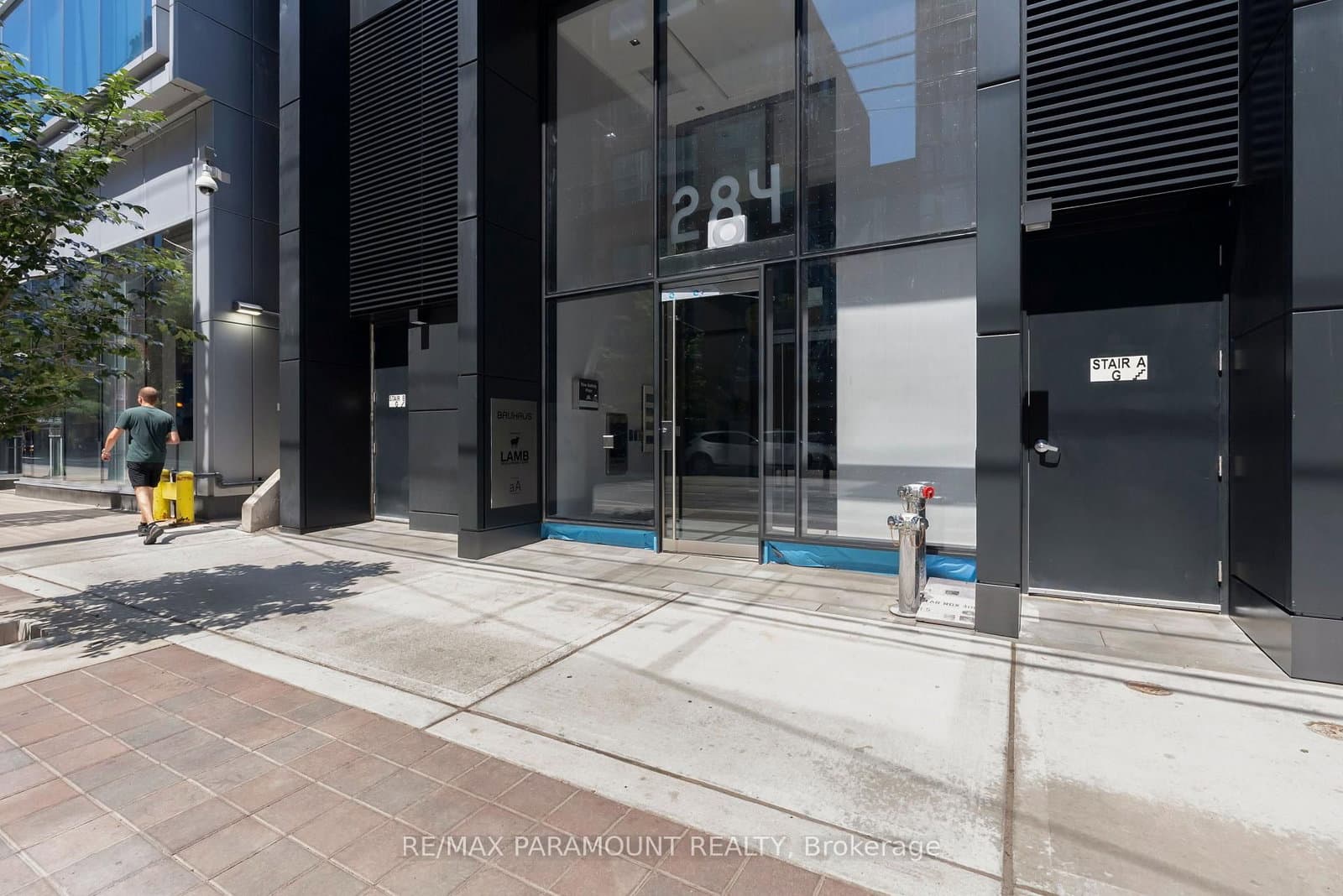 284 King Street E, Unit 3104 thumbnail 5