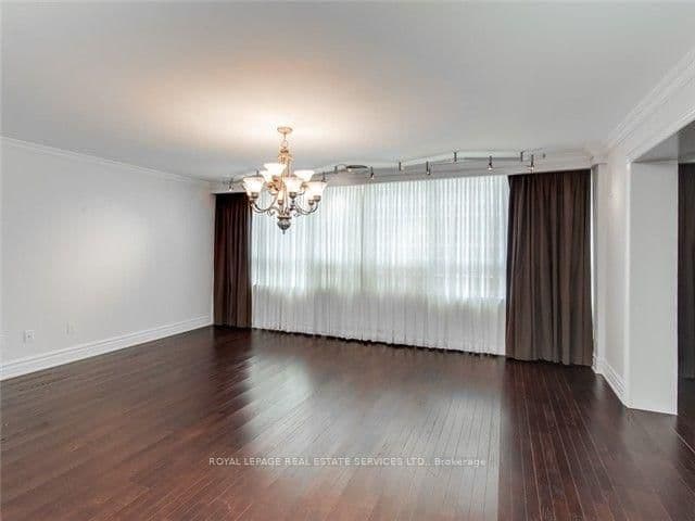 71 Charles Street E, Unit Ph1605 thumbnail 4