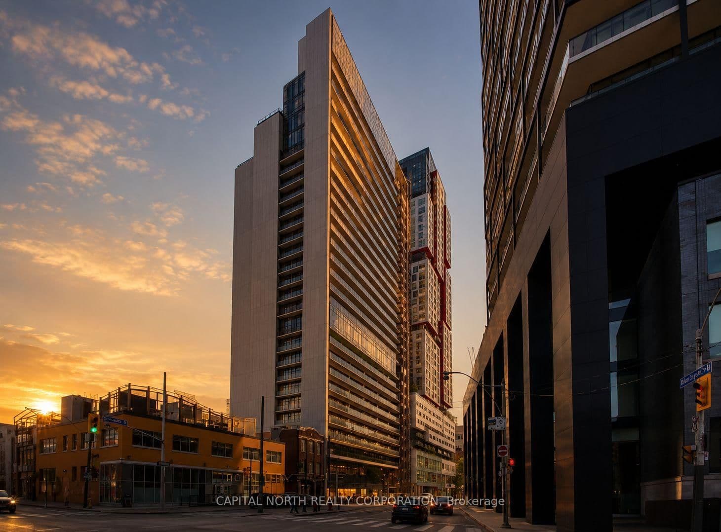 330 Richmond Street W, Unit 2507