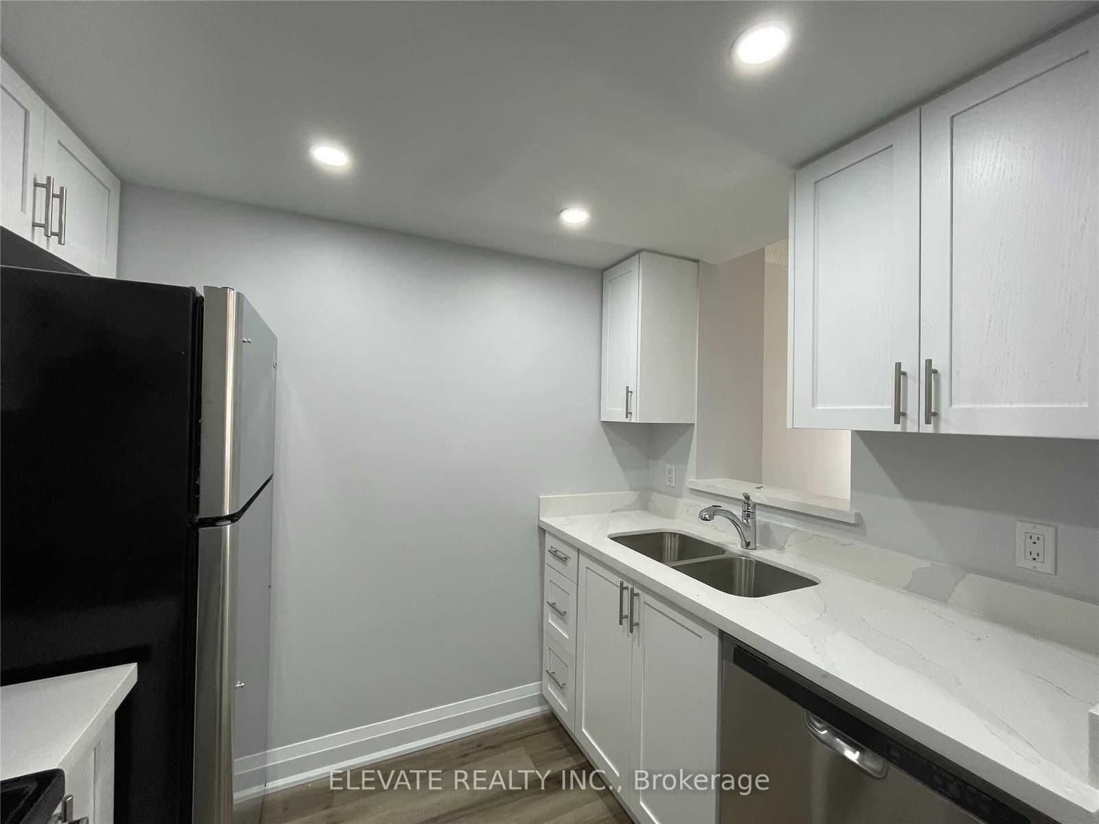 68 Douro Street, Unit 111 thumbnail 10