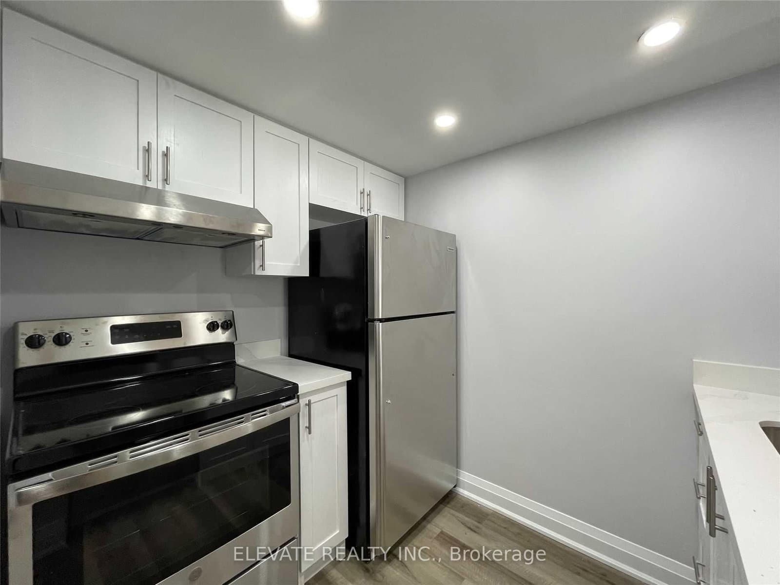 68 Douro Street, Unit 111 thumbnail 8