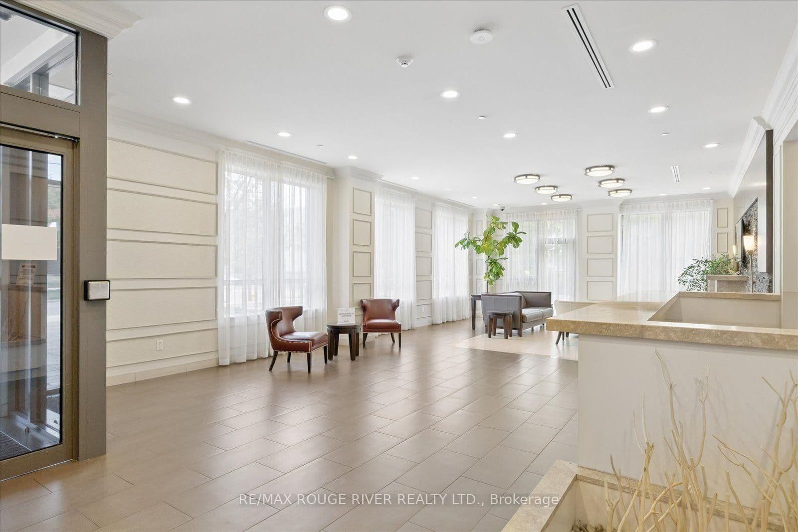 35 Saranac Boulevard, Unit 330 thumbnail 20