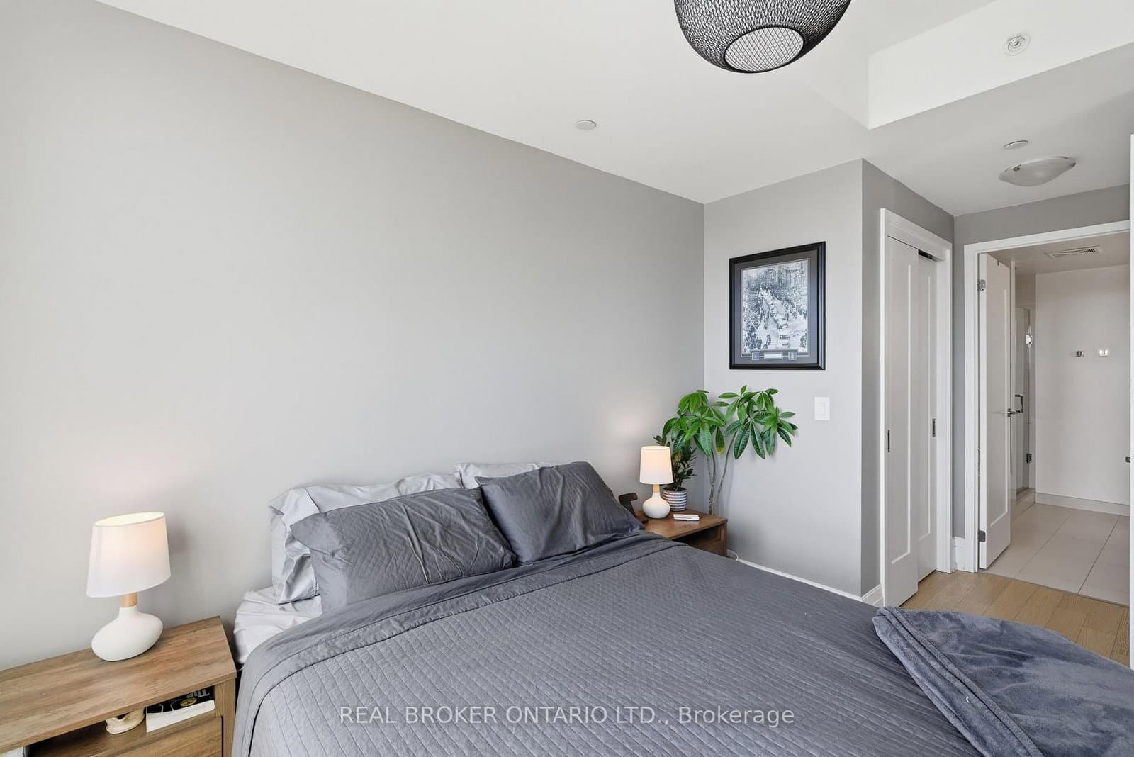 25 Malcolm Road, Unit 606 thumbnail 14