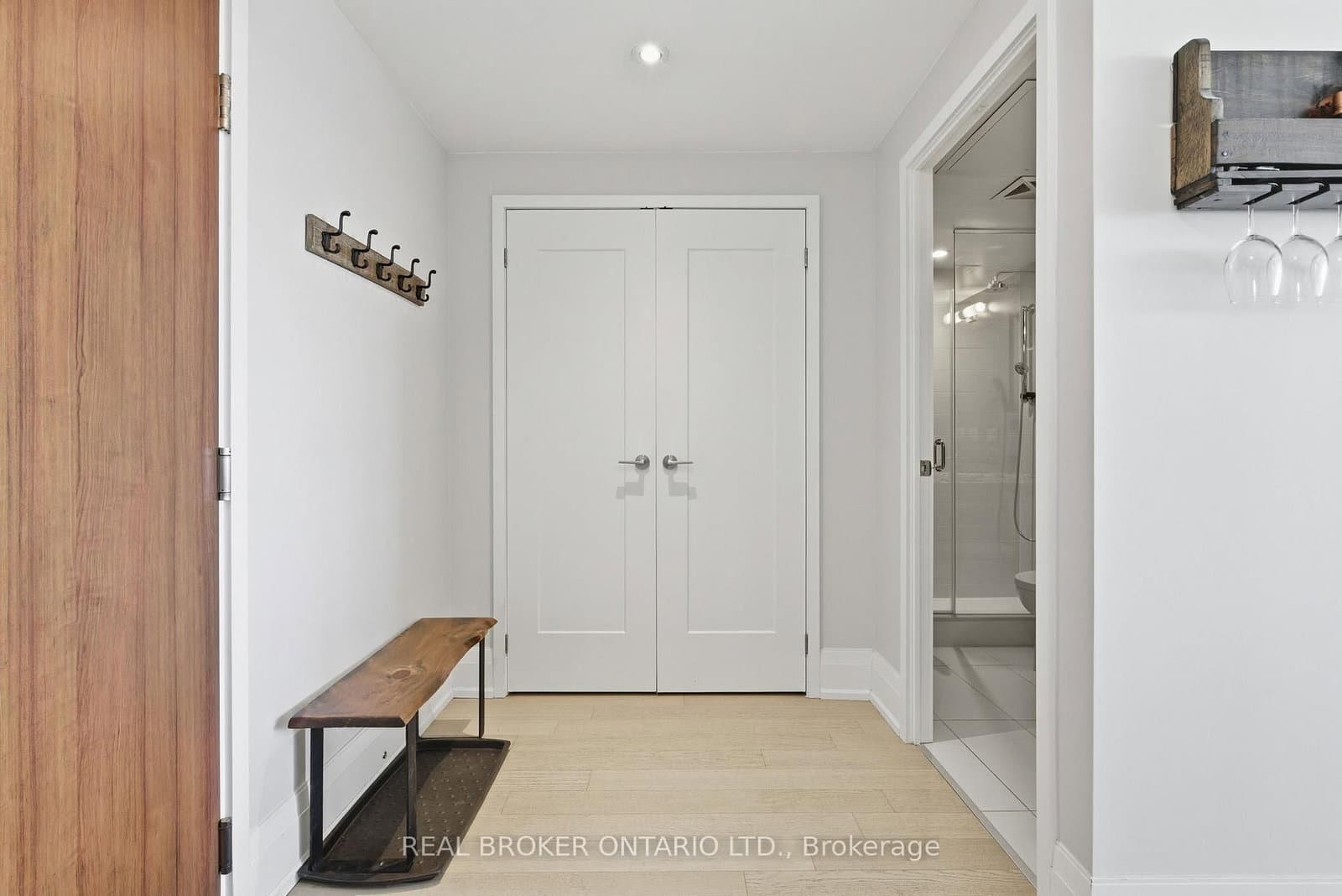 25 Malcolm Road, Unit 606 thumbnail 19