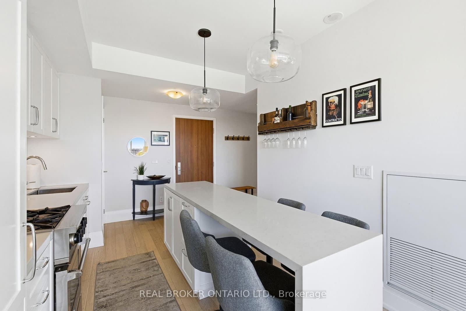 25 Malcolm Road, Unit 606 thumbnail 4