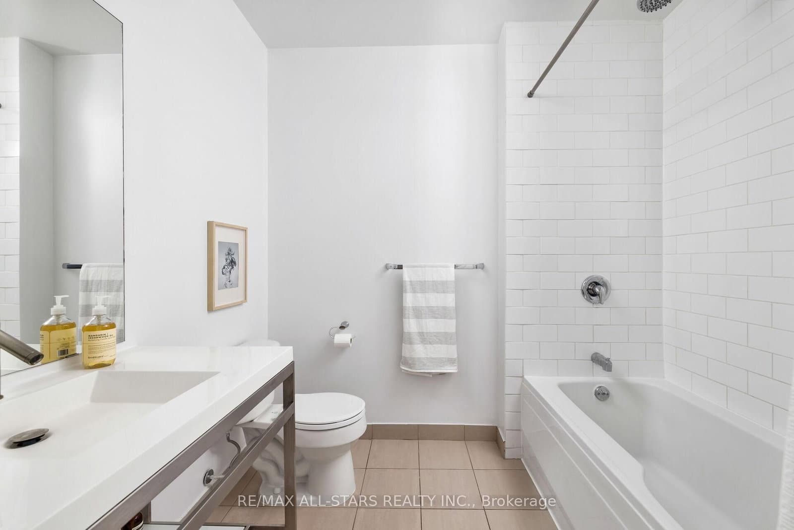 60 Bathurst Street, Unit Ph1011 thumbnail 14