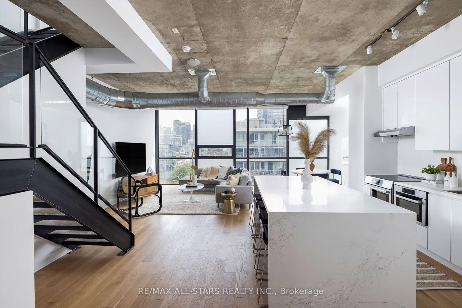 60 Bathurst Street, Unit Ph1011 thumbnail 16