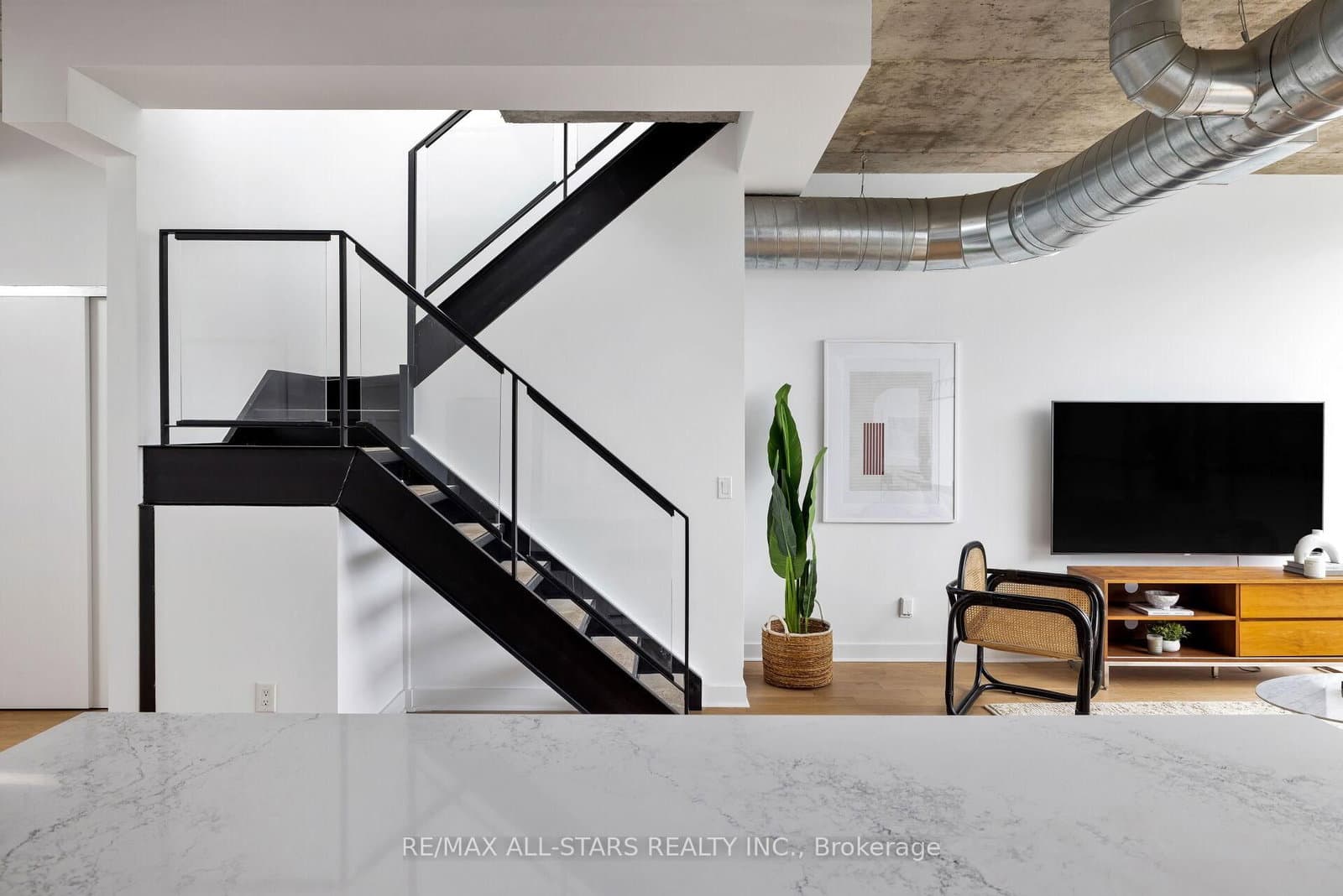 60 Bathurst Street, Unit Ph1011 thumbnail 17