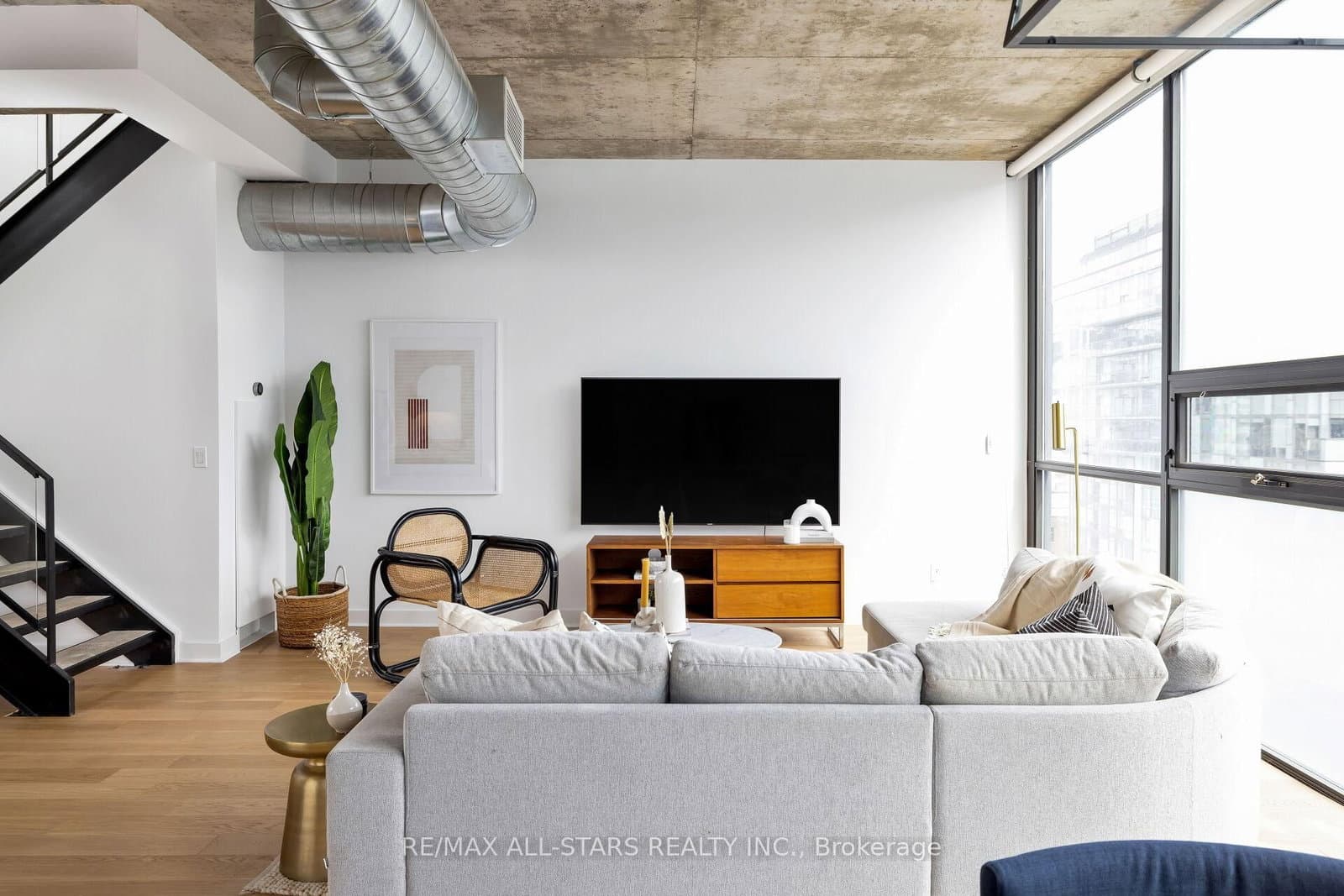 60 Bathurst Street, Unit Ph1011 thumbnail 2