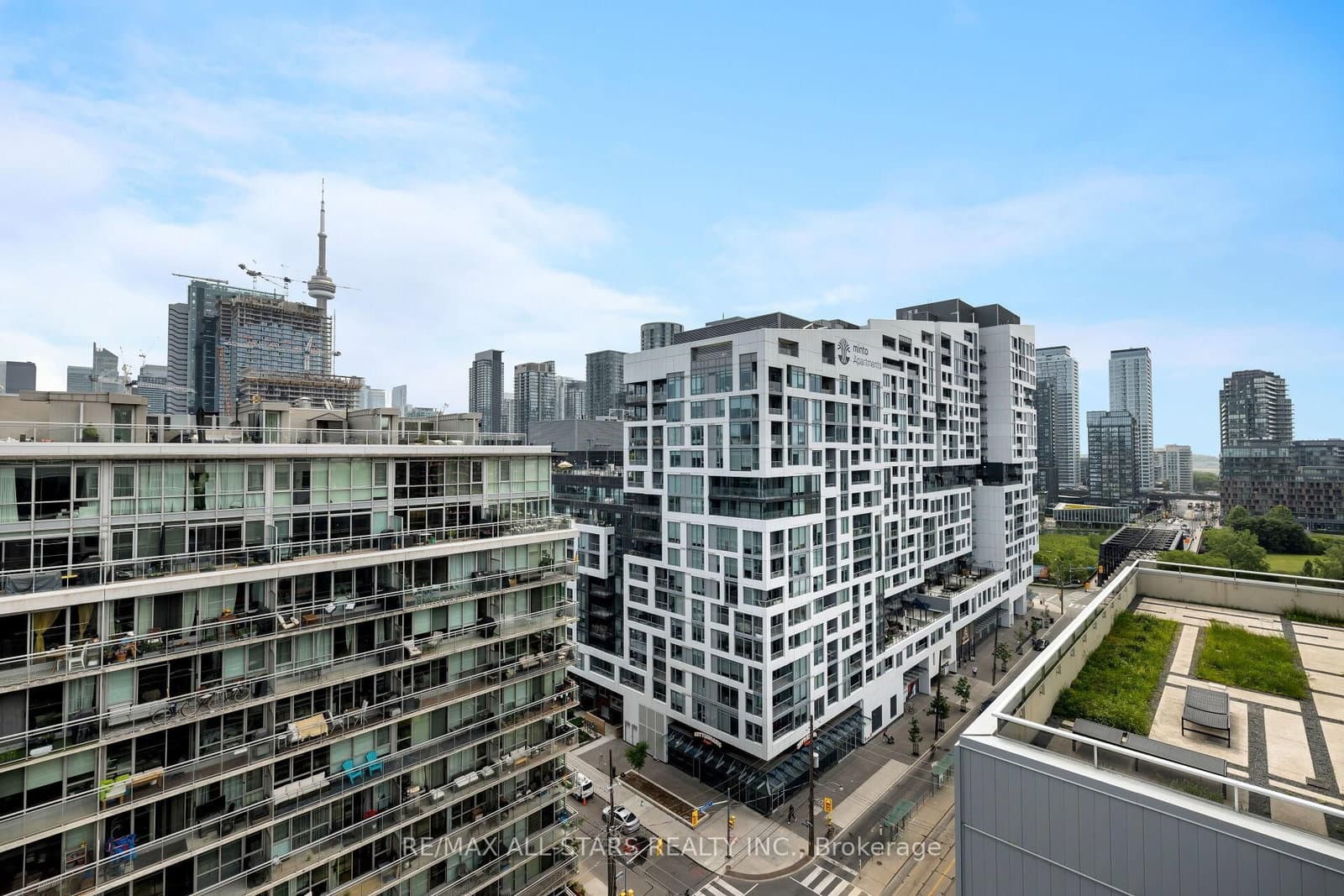 60 Bathurst Street, Unit Ph1011 thumbnail 31