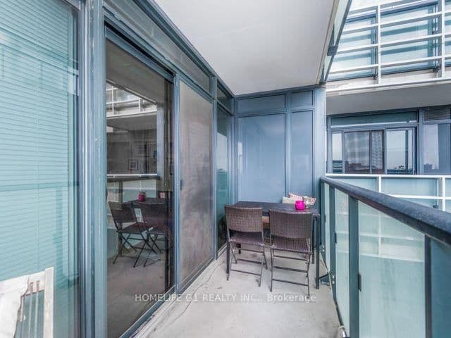 400 Adelaide Street E, Unit 1101 thumbnail 16