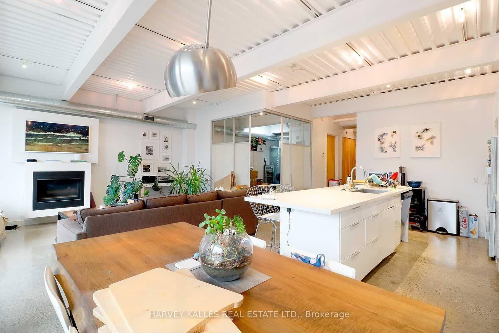 214 Bathurst Street, Unit PH3A thumbnail 6