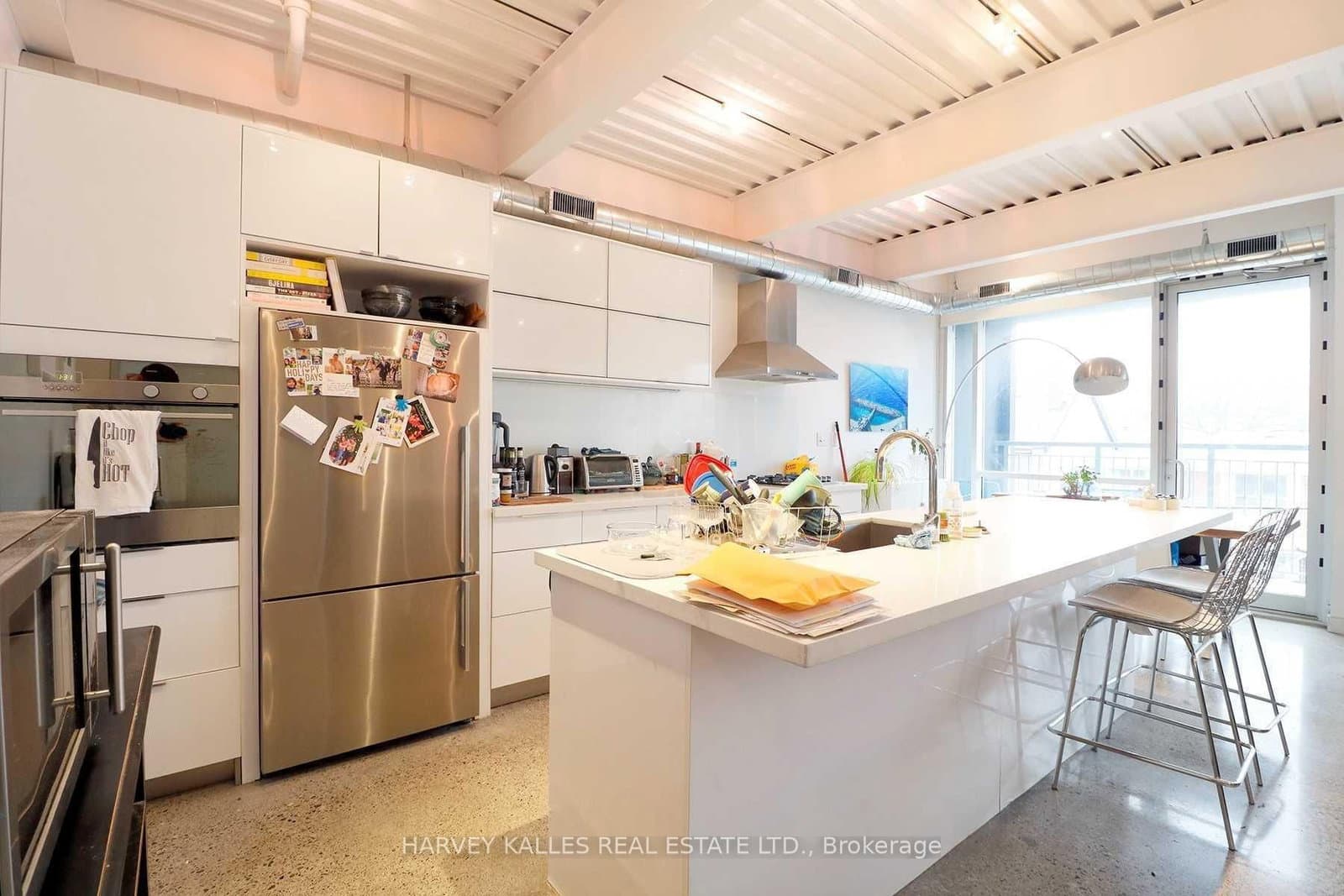 214 Bathurst Street, Unit PH3A thumbnail 7