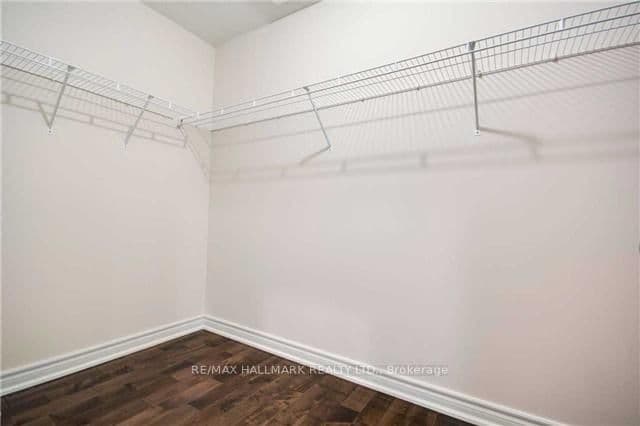24 Glendora Avenue thumbnail 13