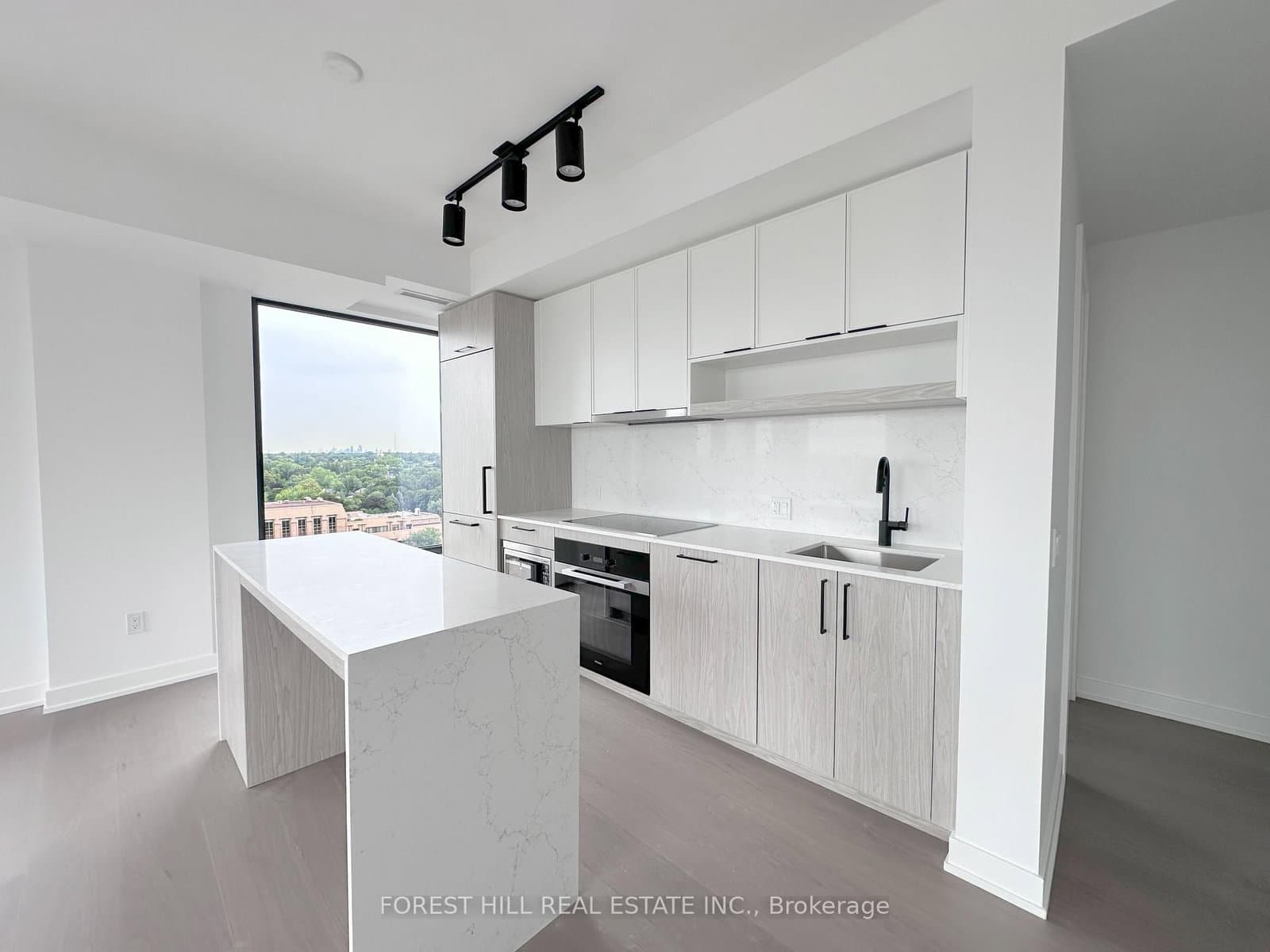 91 Montclair Avenue, Unit 1709 thumbnail 4
