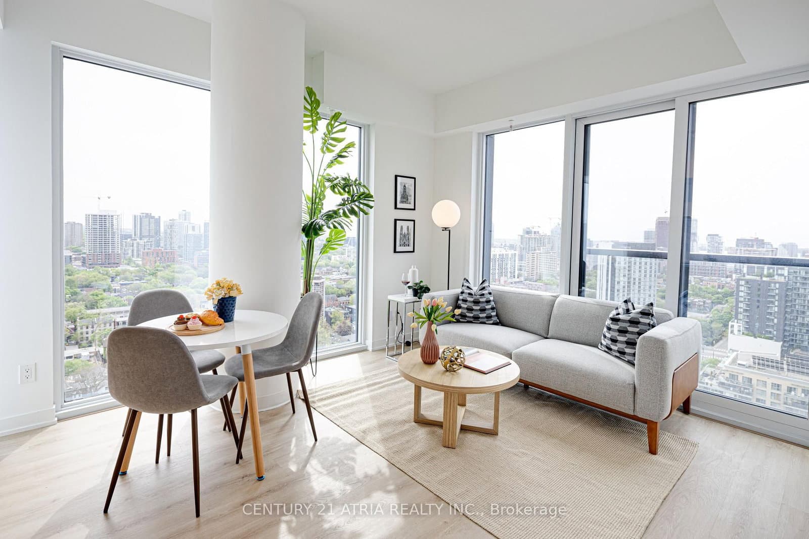 319 Jarvis Street, Unit 2515 thumbnail 3