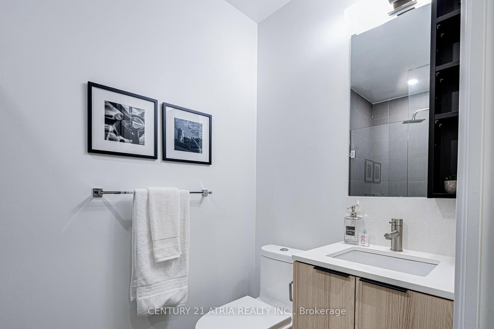 55 Mercer Street, Unit 322 thumbnail 3