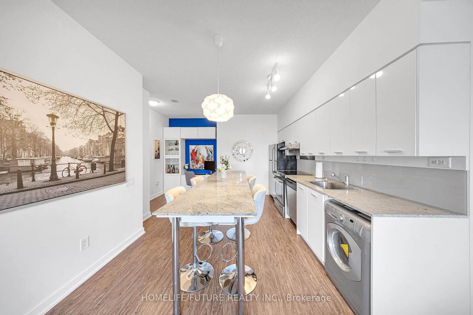 33 Singer Court, Unit 2507 thumbnail 8