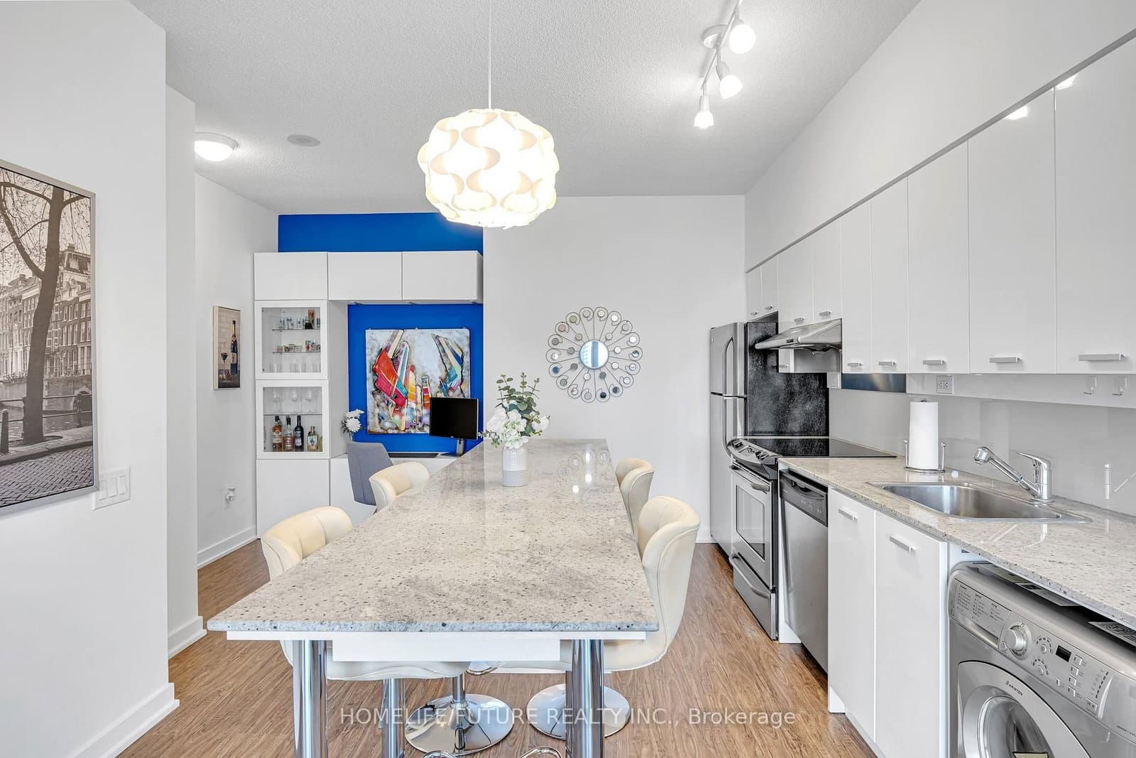 33 Singer Court, Unit 2507 thumbnail 9