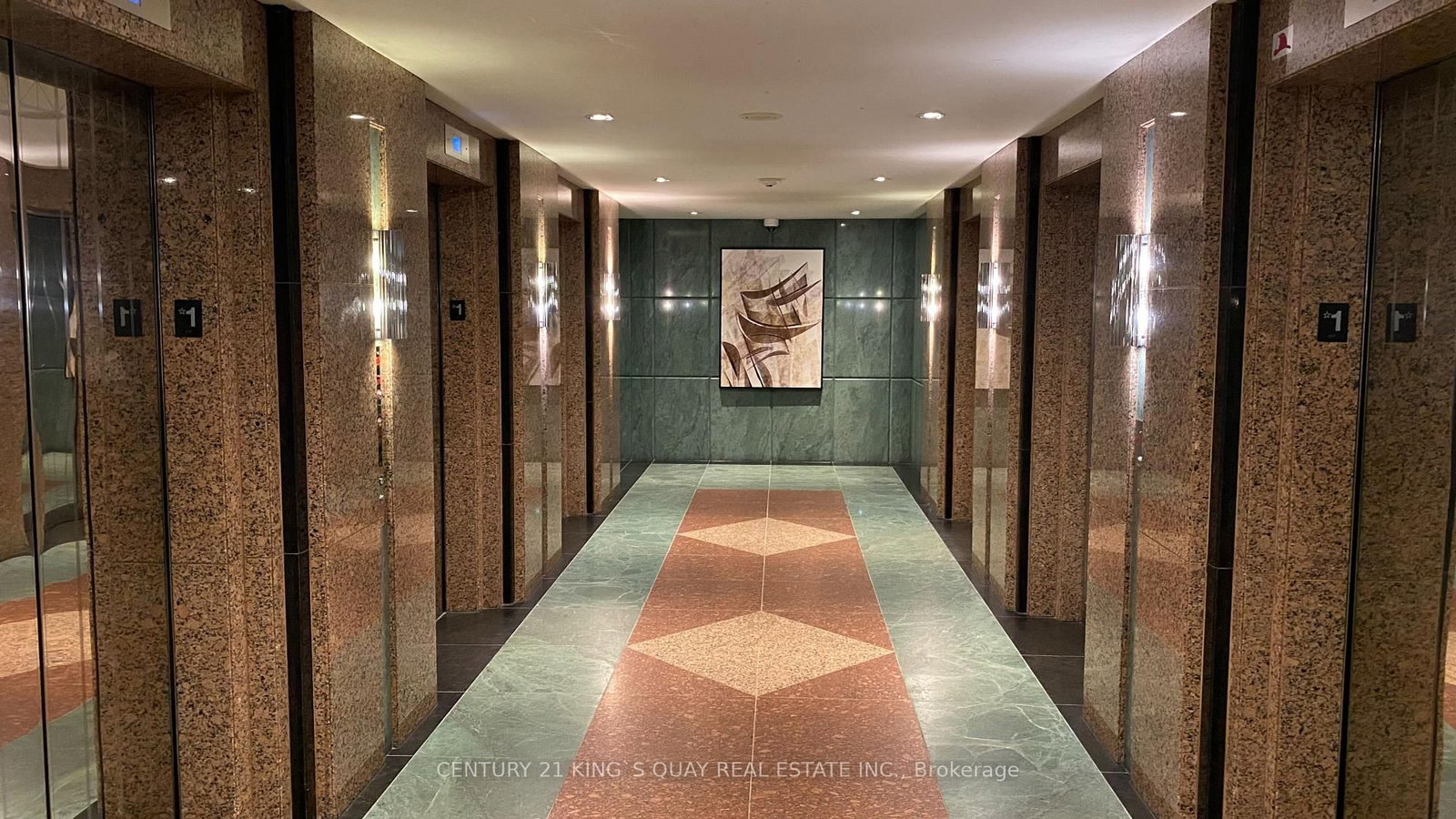 7 King Street E, Unit 1214 thumbnail 15