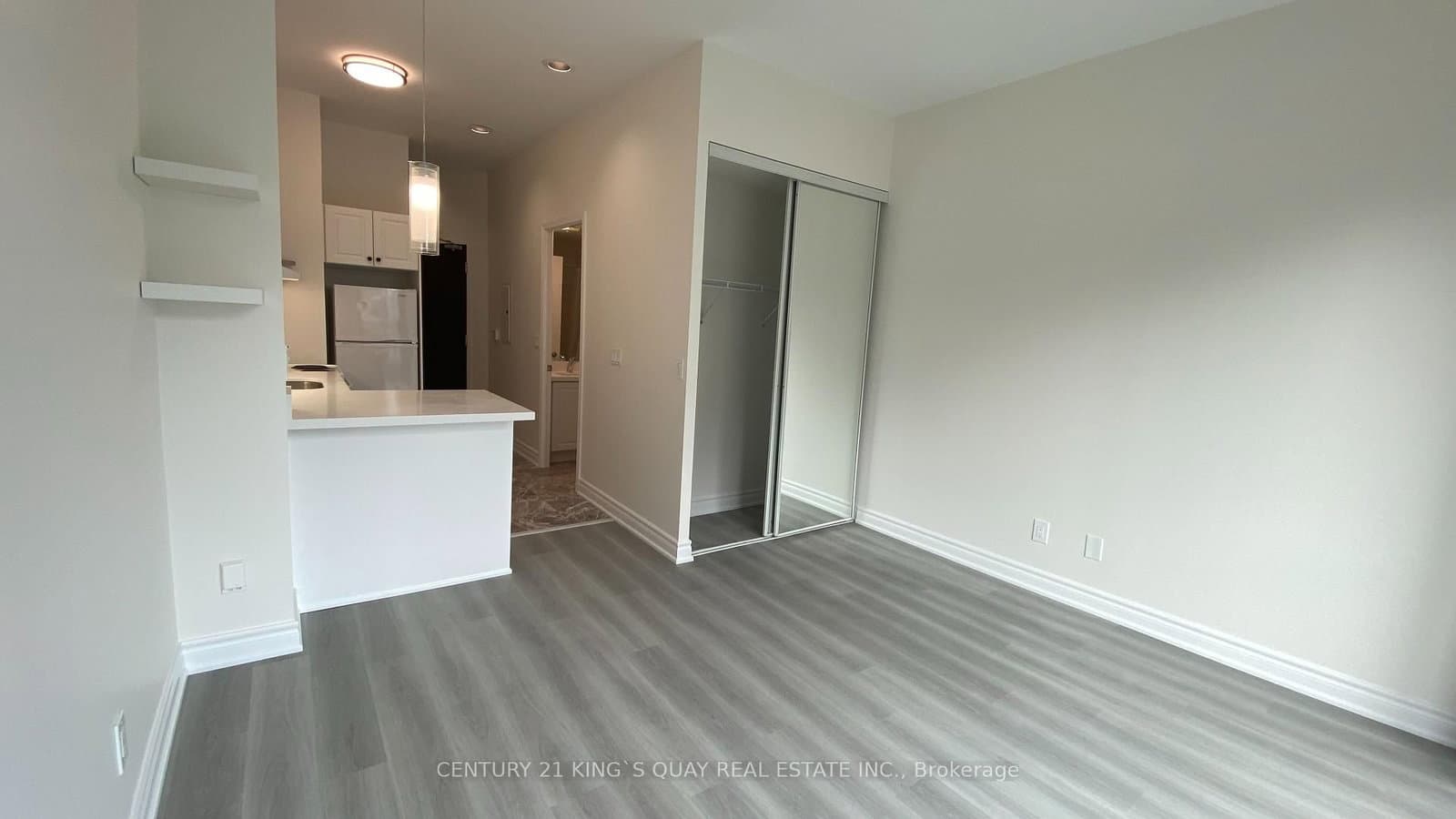 7 King Street E, Unit 1214 thumbnail 3